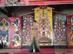 Fashion Show pakaian adat Kalimantan Timur
